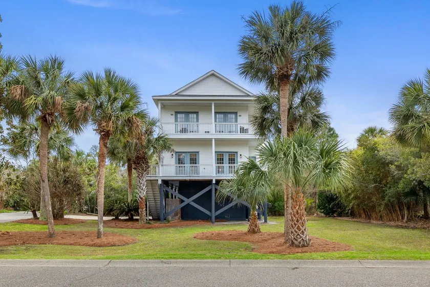 Starfish Landing | Renovated, private 4bd Oasis - Image 1