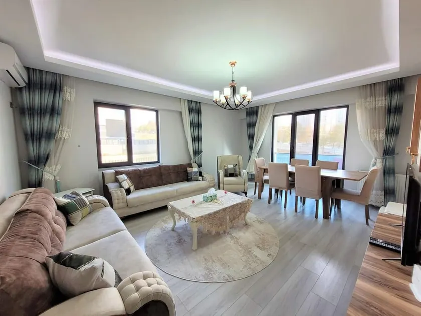 Heartwarming 3-BR Apt w/ Wi-Fi/5ACs/playground - Image 1