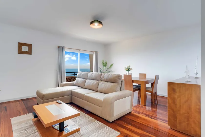 Santa Cruz Apartment with Sea View by Holiday Rental Madeira - Image 1