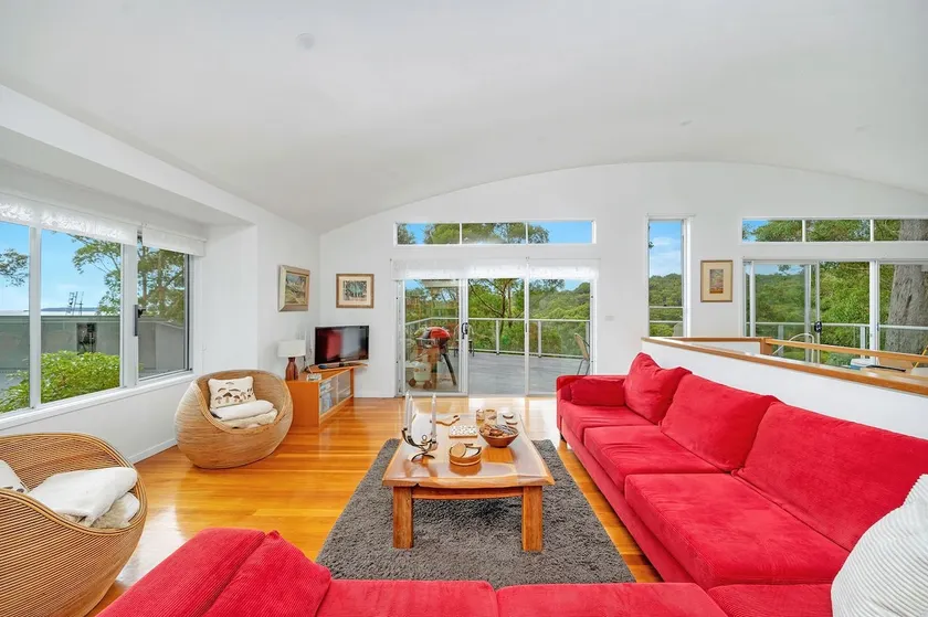 Bayview on Bayview Hyams Beach - Image 1