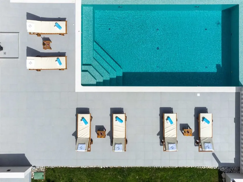 VIP! Luxury Villa,Spacious heated Pool,near Split - Image 1
