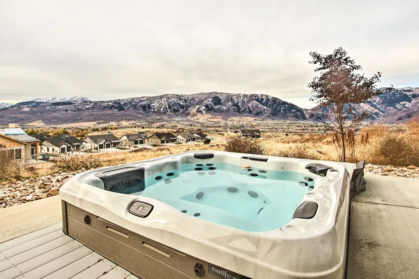 Eden Home w/ Stunning View ~ 6 Mi to Skiing! - Image 1