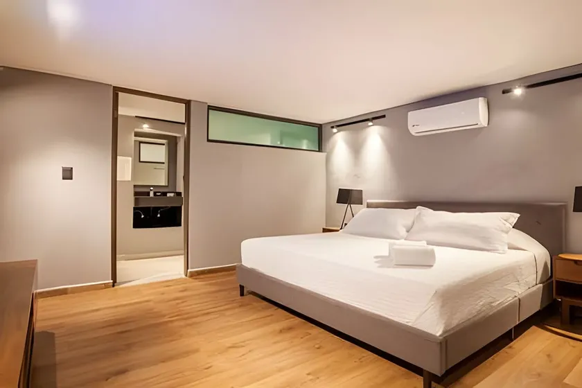 Suite1 Elegant Depa 4 Beds near Hosp MuguerzaNL - Image 1