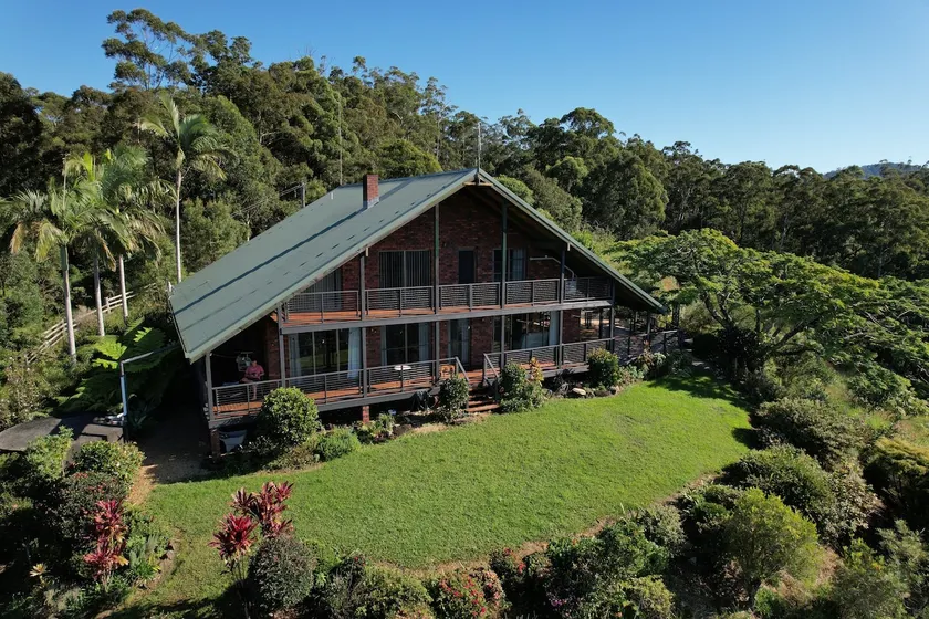 Cloud Valley Estate -Chalet - Image 1