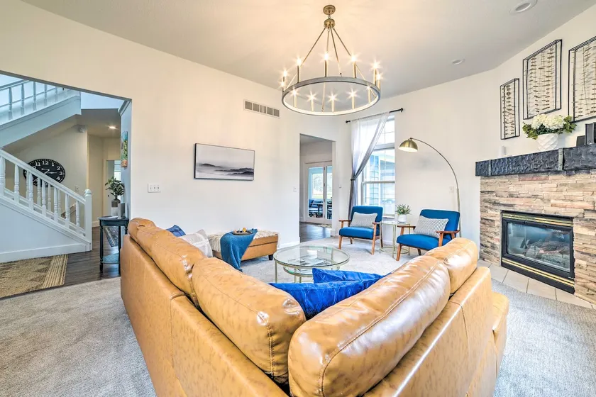 Game Room & On-Site Snow Trails! Bellaire Retreat - Image 1