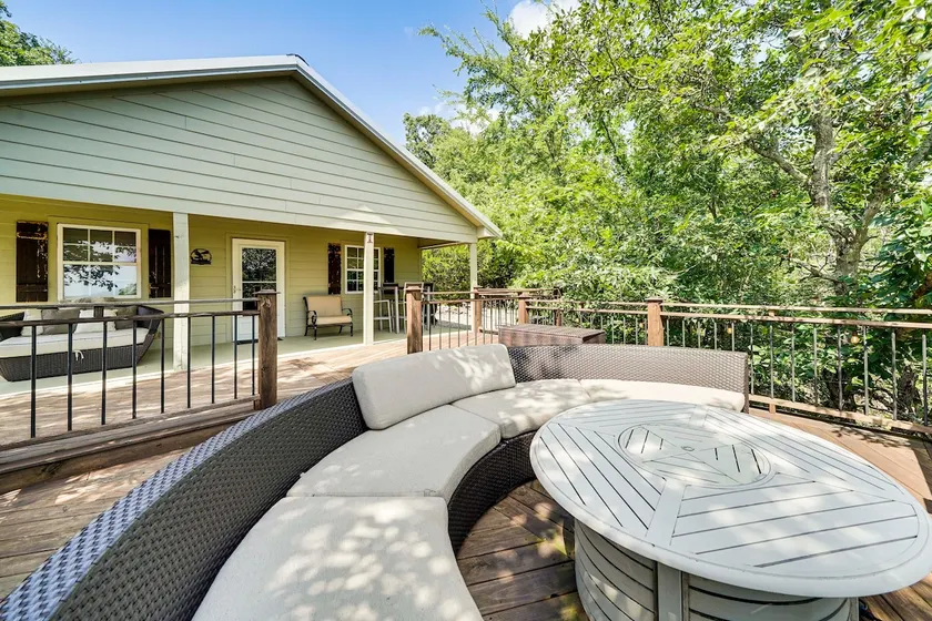 Secluded Tuskahoma Retreat w/ Deck & Views! - Image 1