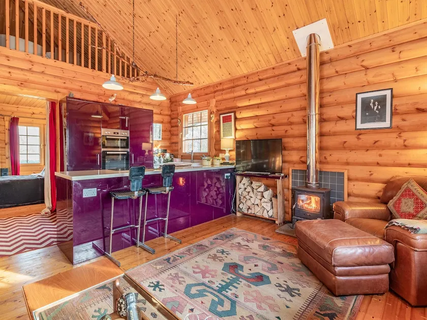 Grebe Lodge Lodge 6 - Image 1