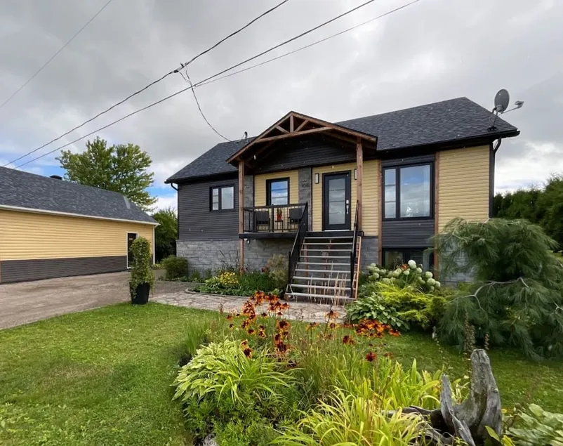 Lakeside 3br - Kayak, Spa, Fp, Billiards, Ac - Image 1