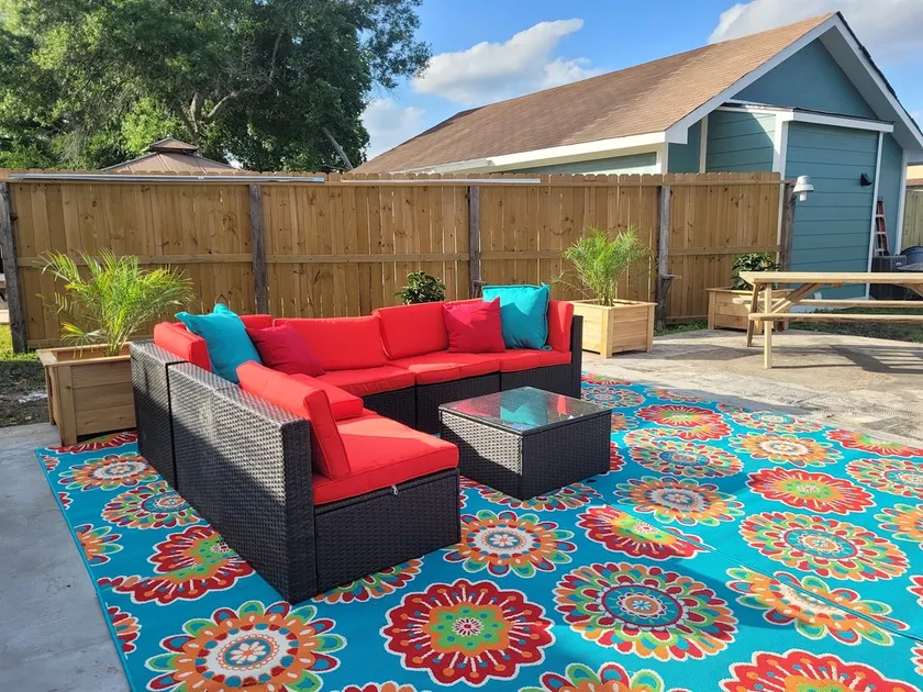 2 Homes*Kemah*NASA* 2 Hot Tubs*Arcade Games - Image 1