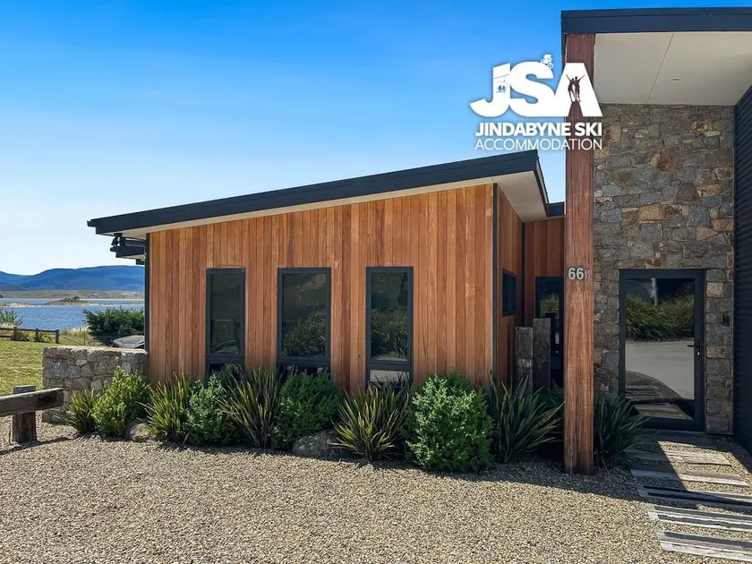 Braeside - luxury and views on the lake - Image 1