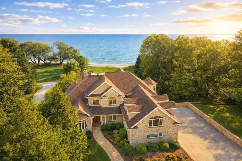 Malibu House | Luxe Lakefront Escape w/Indoor Pool - Image 1