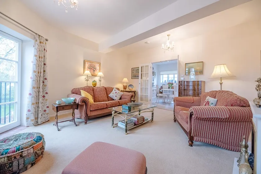 4 Ropers Court, Lavenham - Image 1