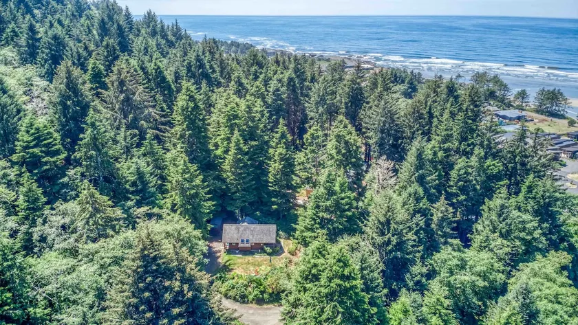Guinevere's Cottage-Perfect Getaway-Close to Town - Image 1