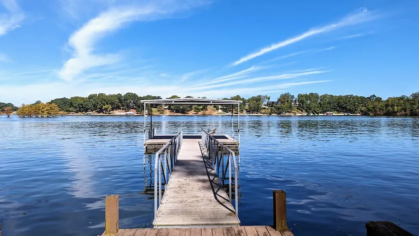 Gather at Tims Ford Lake - Image 1