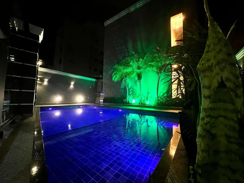 Suite with Heated Jacuzzi in Marmeu Tombo - Image 1