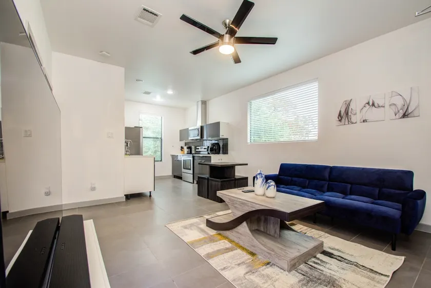 Modern 2 BR Near Downtown w BBQ, Foosball, Big TV - Image 1