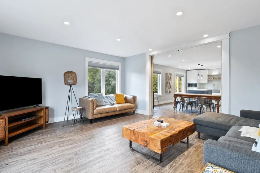 Skipping Rock Loft: Play, Relax & Recharge - Image 1