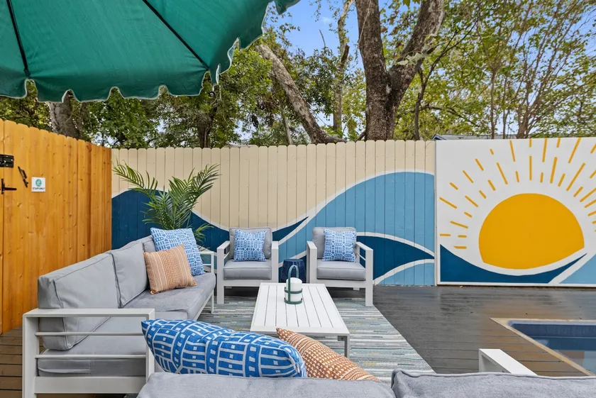 Astonishing Abode | Private+Heated Pool | Near DT - Image 1
