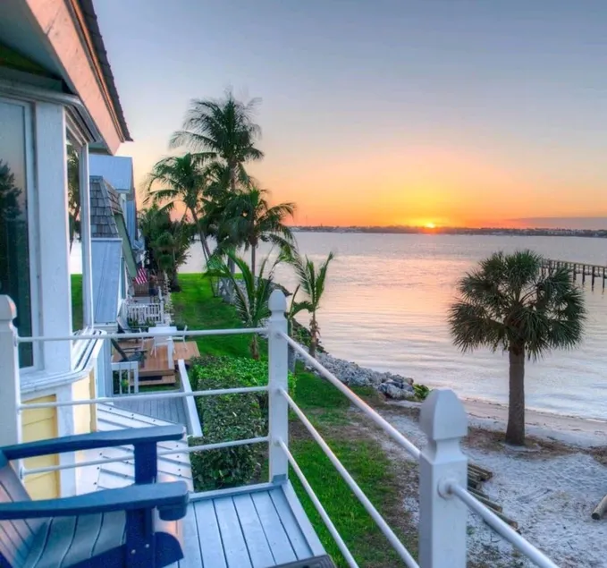 Margarita-Ville on the water! Stunning Sunsets!! - Image 1