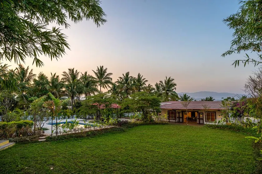 Caasa Tranquilla with Pool near Kasarsai Dam - Image 1