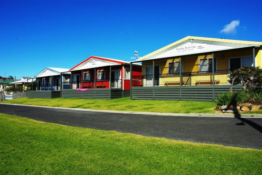 Seaview Beach House 3 - Image 1