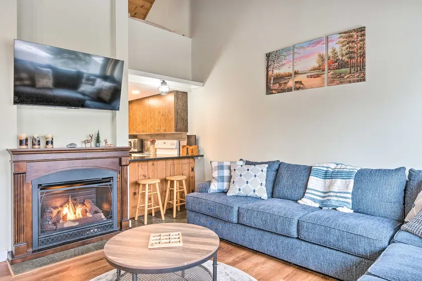 Lincoln Escape w/ Deck: 1 Mi to Loon Mountain! - Image 1