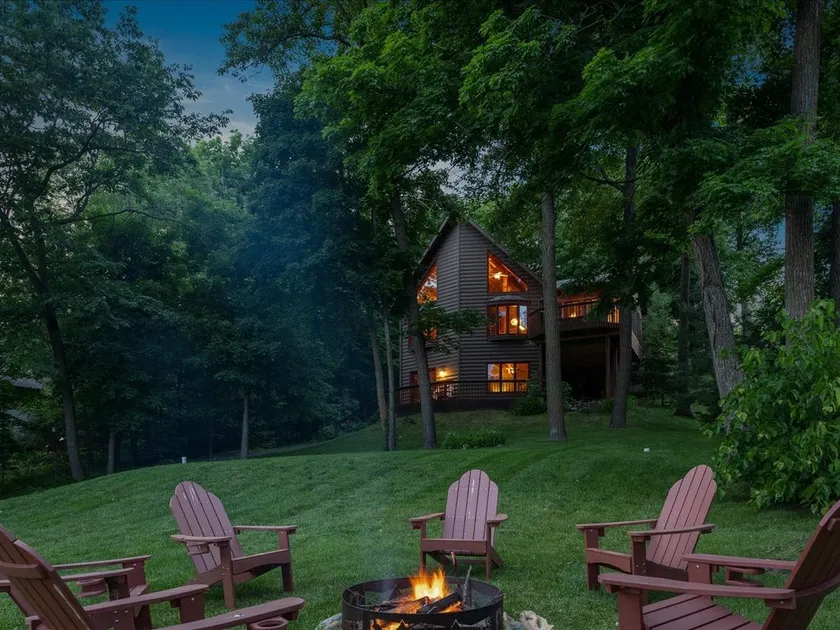 Crosby, Sauna, Bike trails, FIrepit, Water Toys - Image 1