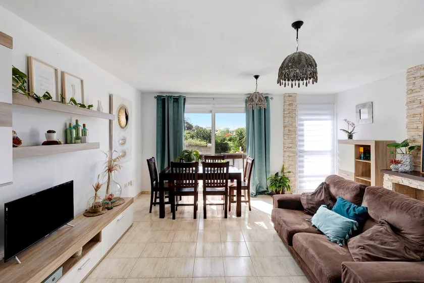 Duplex India - Image 1