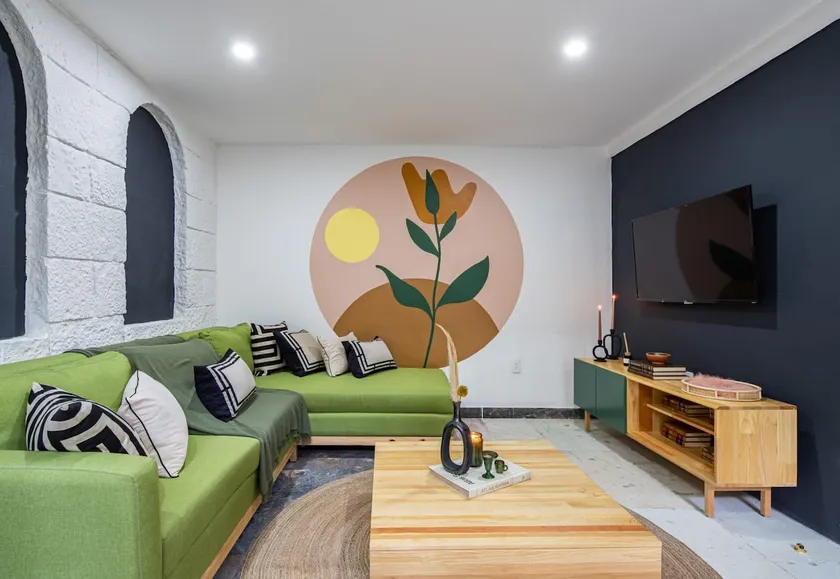 Sleeps 9, Outdoor Space, PingPong Table, in Villa - Image 1