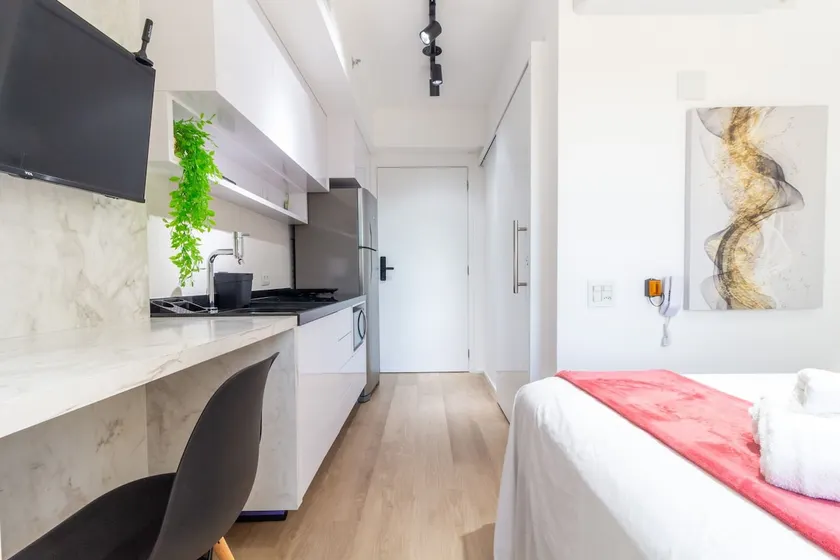 Close to Ibirapuera with air conditioning and pool - Image 1