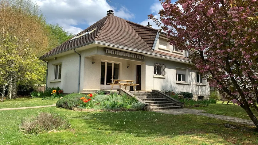 Clos de la Gare spacious garden Bbq 3 min station - Image 1