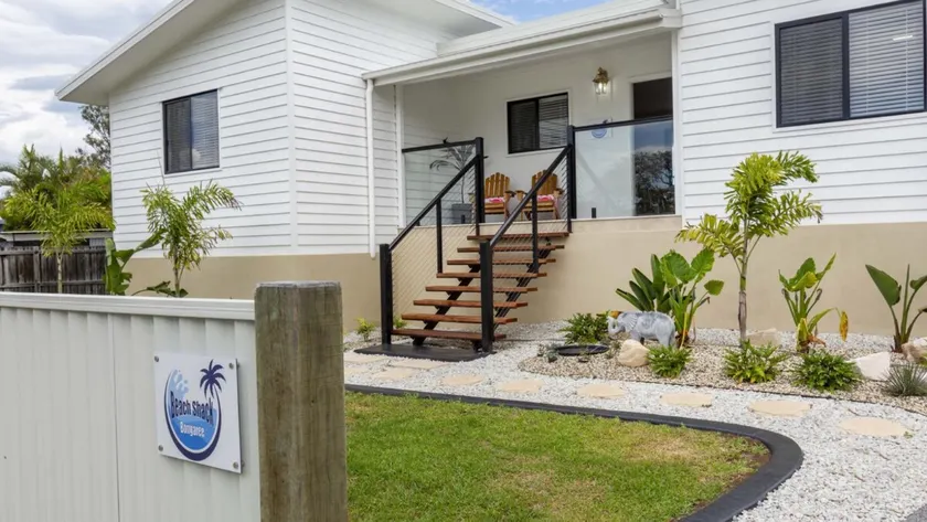 Beach Shack Bongaree - Image 1