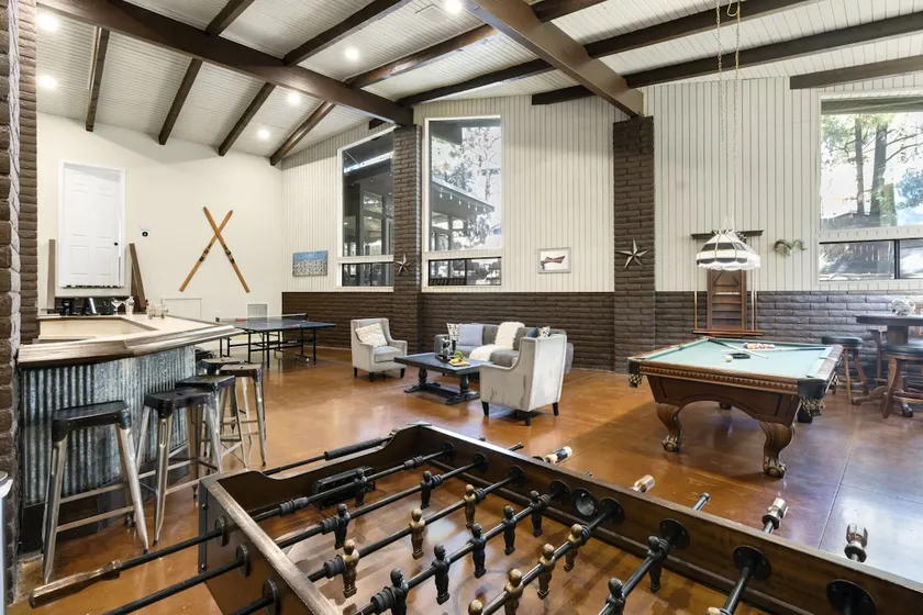 The Entertainer Luxury In The Heart of Flagstaff - Image 1