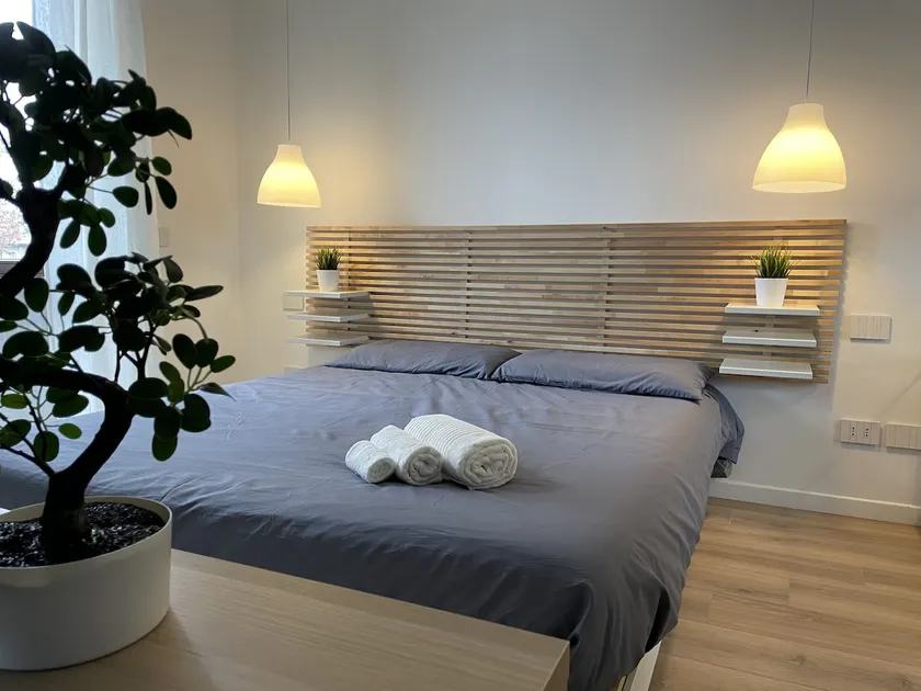 Saronno Urban Chic - Short Rentals Italy - Image 1