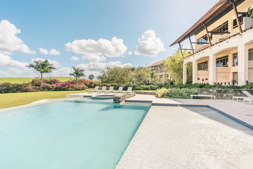 Luxury Apartment in Casa de Campo: Pool & Golf - Image 1