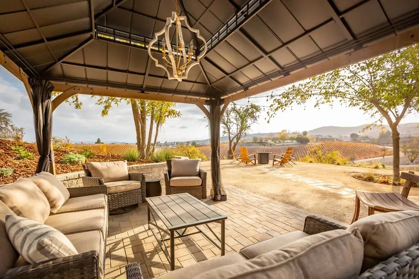 Bella Vista- Paso Wine Country with Vineyard Views - Image 1