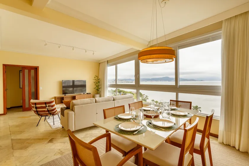 Privileged Location at Beiramar Norte P1727 - Image 1