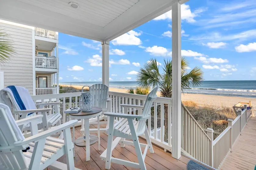 \"Bella Alba\" Perfect Surfside Beach Oceanfront Location. Parking pour 4 voitures - Image 1
