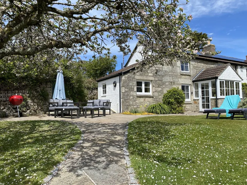 Tresowes Green Cottage - Image 1