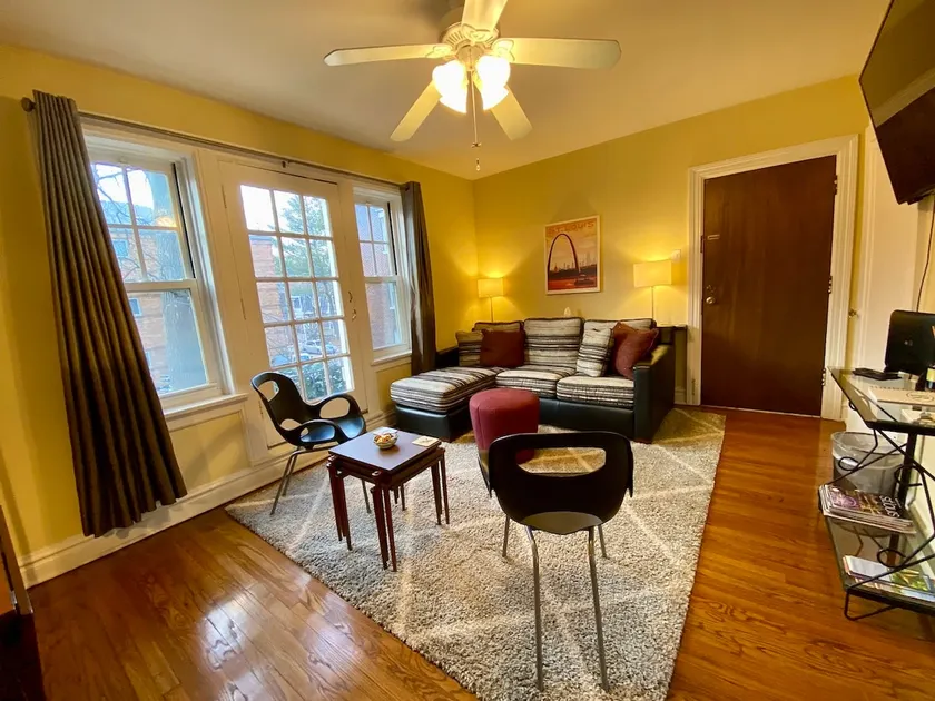 Beckmann: Coziness On Tower Grove Park - Image 1