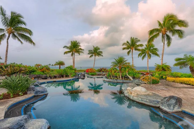 Relaxing condo w/ lanai, hot tub & gym - Image 1