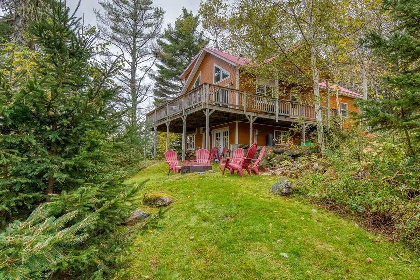 Belle maison spacieuse avec accès à Rangeley Lake et les sentiers de motoneige. - Image 1