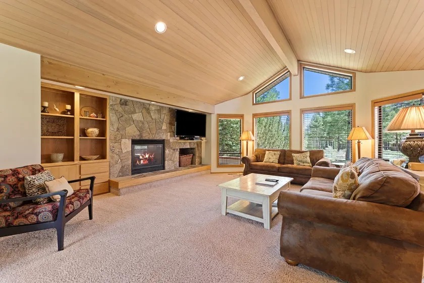 10 Tan Oak - Image 1