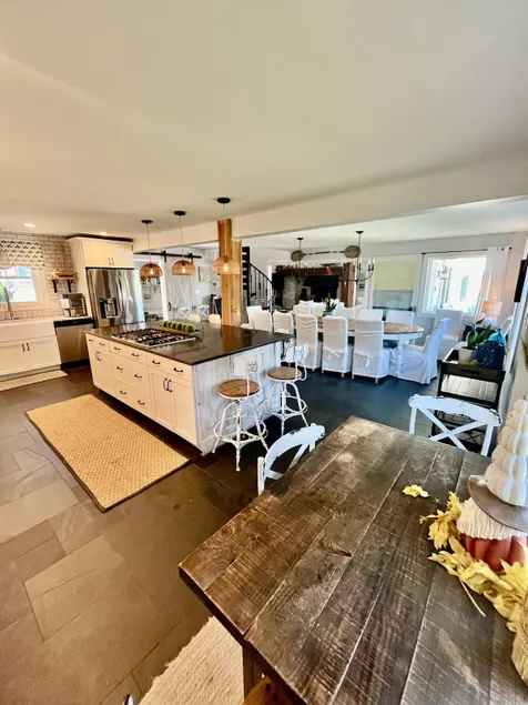 Bayview Alchemy Multi-Family, Sleeps 14, 5BR/4BA - Image 1