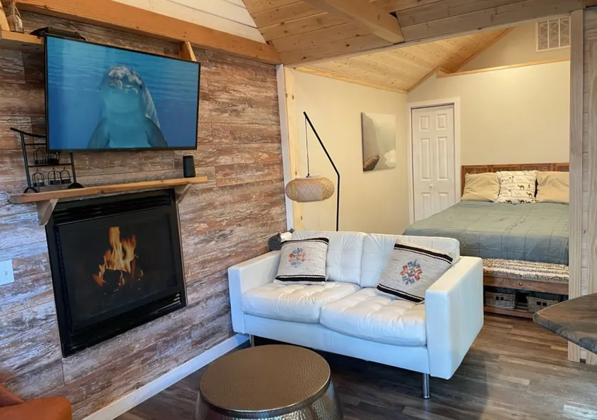 Bugsy's Mountain Retreat - Image 1