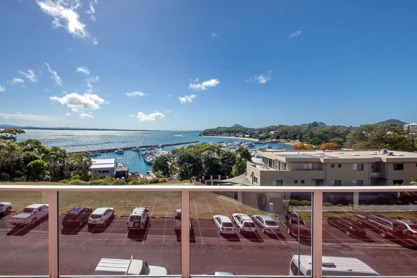 The Anchorage Unit 12 9 Laman Street - Image 1