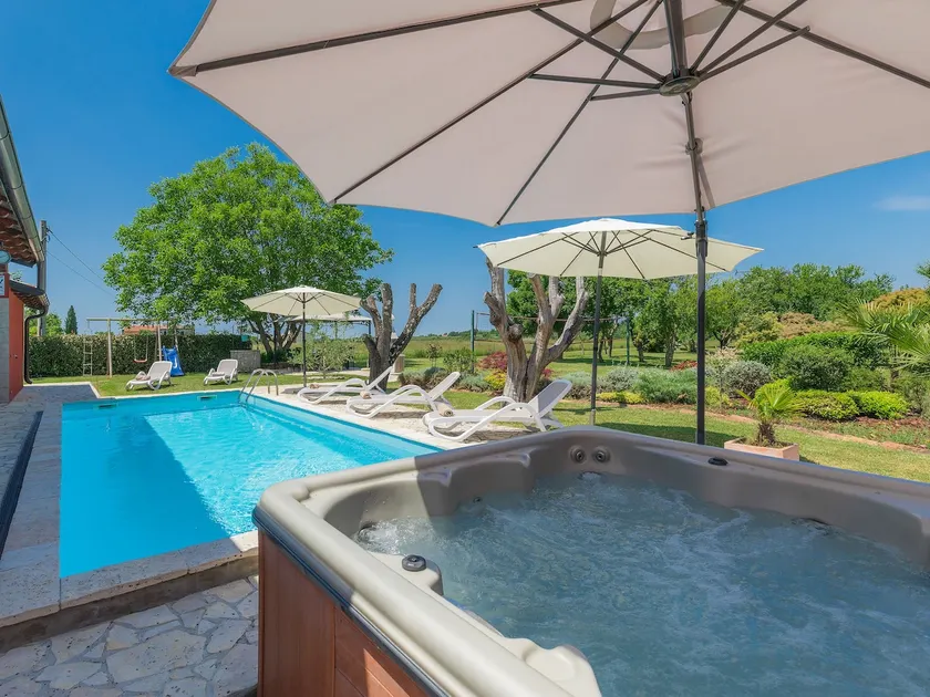 Holiday Home Villa Renzo by Interhome - Image 1