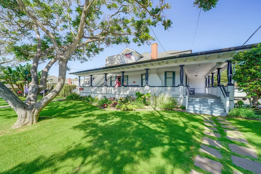 Victorian Carpinteria Apartment < 1 Mi to Beach! - Image 1