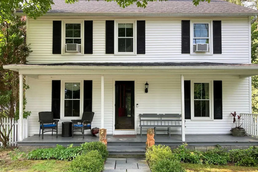 Cozy Litchfield House w/ Fenced-In Yard & Fire Pit - Image 1