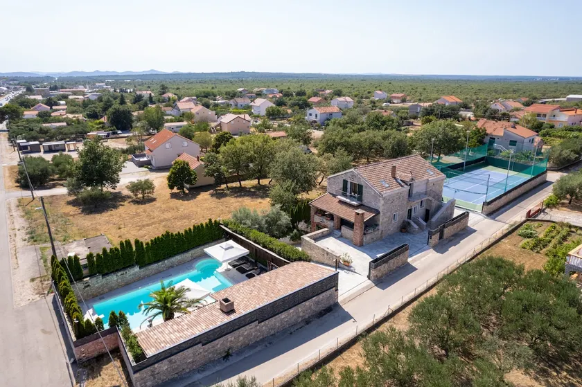 Villa Quince ZadarVillas - Image 1